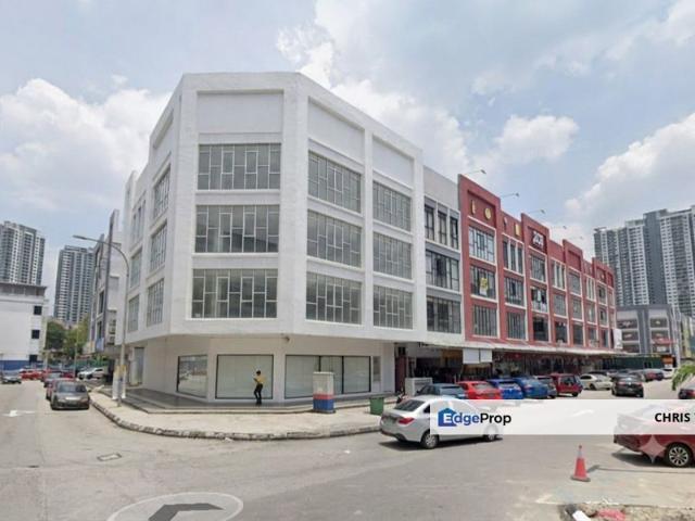 Shop for rent in Alam Impian, Selangor