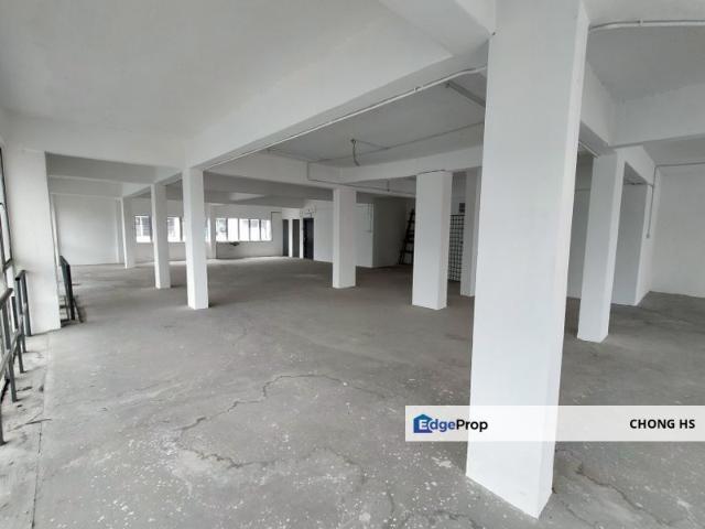 Shop for rent in Alam Impian, Selangor