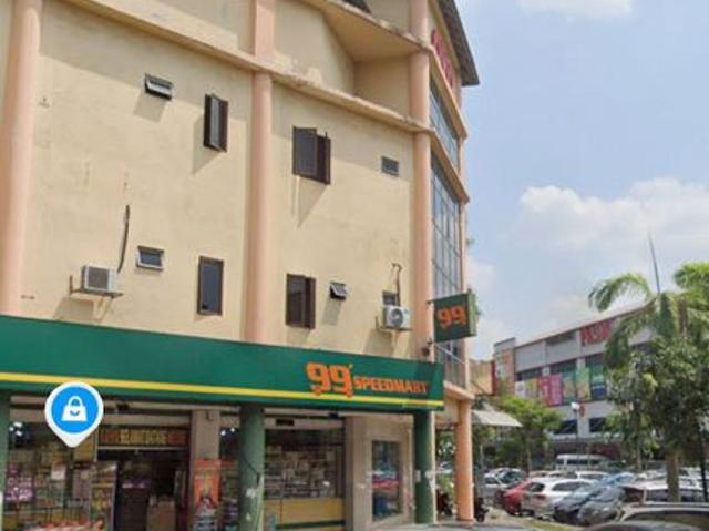 Shop for sale in Alam Impian, Selangor