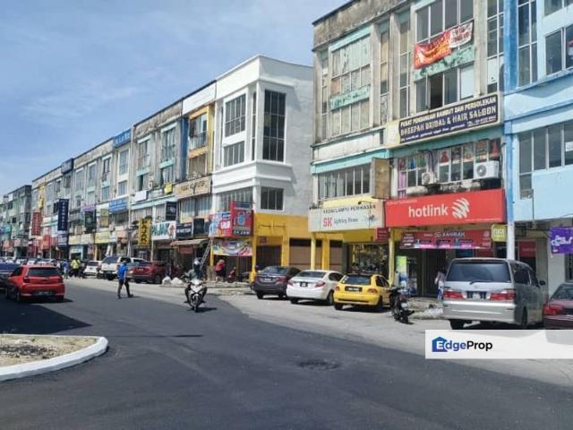Shop for sale in Alam Impian, Selangor
