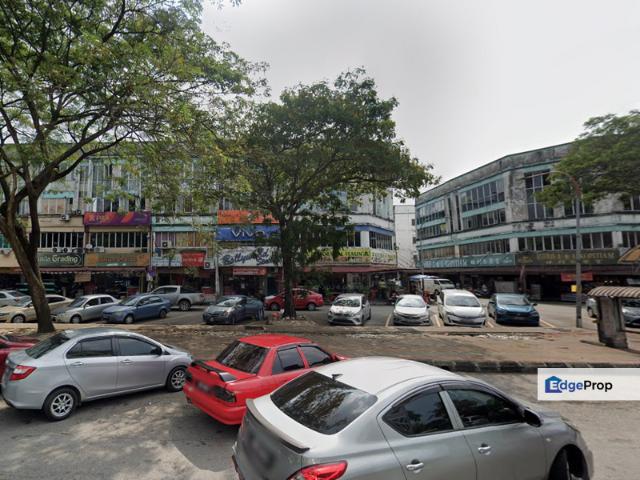 Shop for sale in Alam Impian, Selangor
