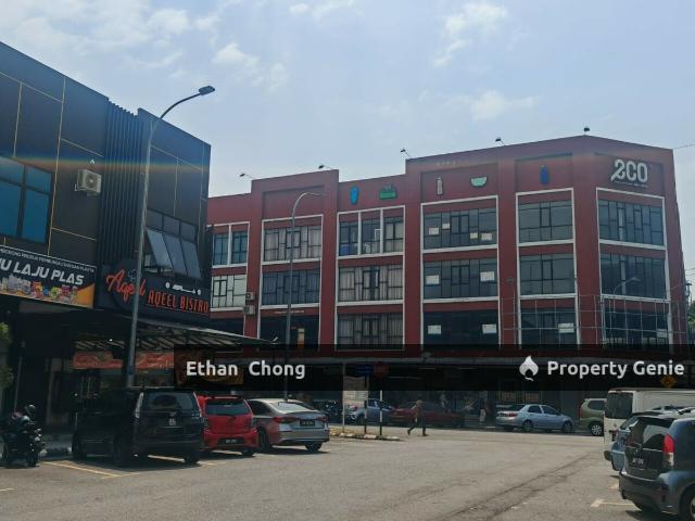 Shop for rent in Alam Impian, Selangor