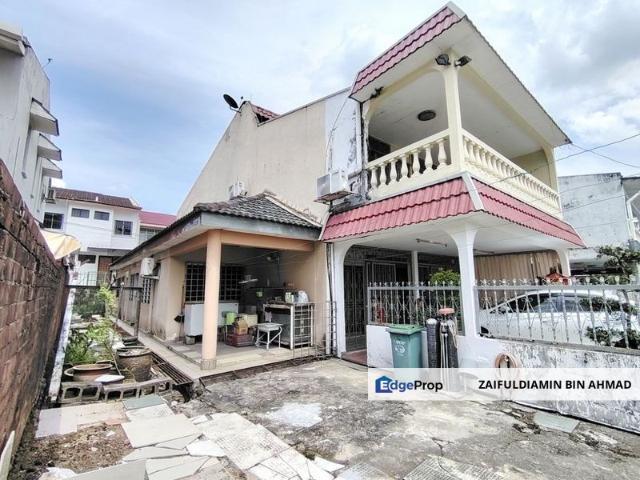 House for sale in Country Heights Damansara, Kuala Lumpur