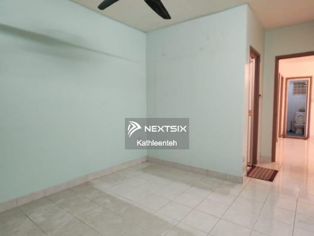 Residential House for sale in Country Heights Damansara, Kuala Lumpur