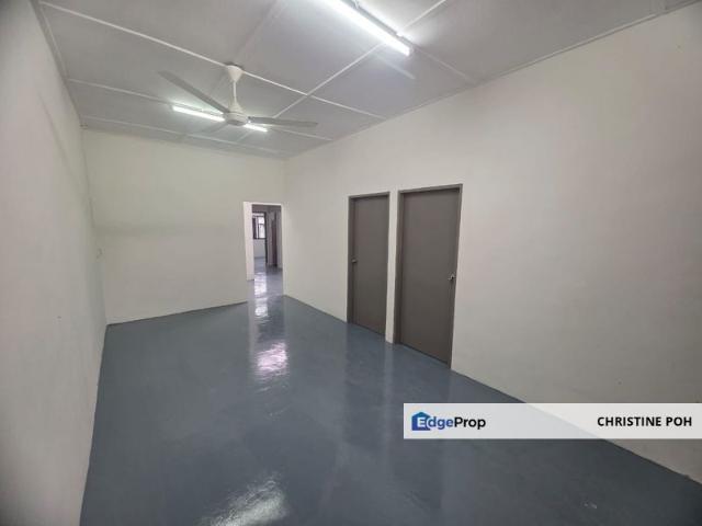 House for rent in Pekan Nanas, Johor