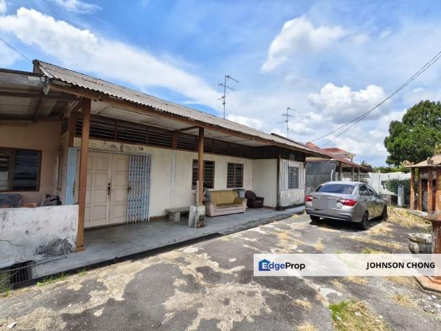 House for sale in Pekan Nanas, Johor