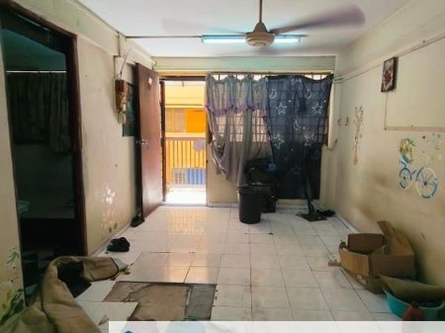 Flat for sale in Plentong, Johor