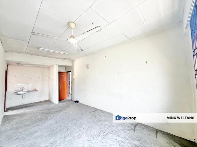 Flat for sale in Bukit Ledang, Johor