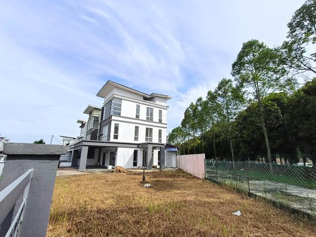 Terraced House for rent in Petaling, Alam Impian