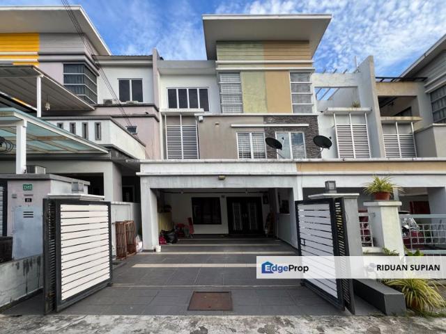 House for sale in Taman Sri Putra, Majlis Perbandaran Selayang
