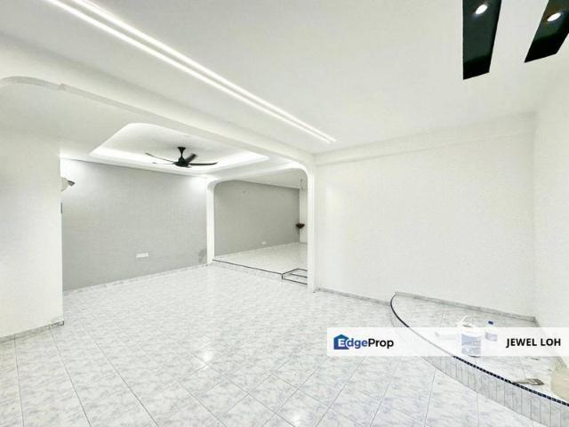 House for sale in Taman Putri Kulai, Kulai