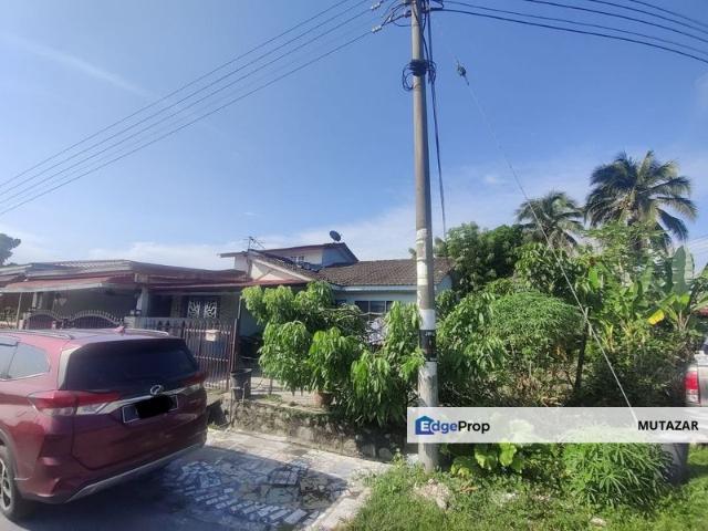 House for sale in Tanjong Sepat, Selangor
