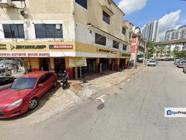 Shop for rent in Country Heights Damansara, Kuala Lumpur