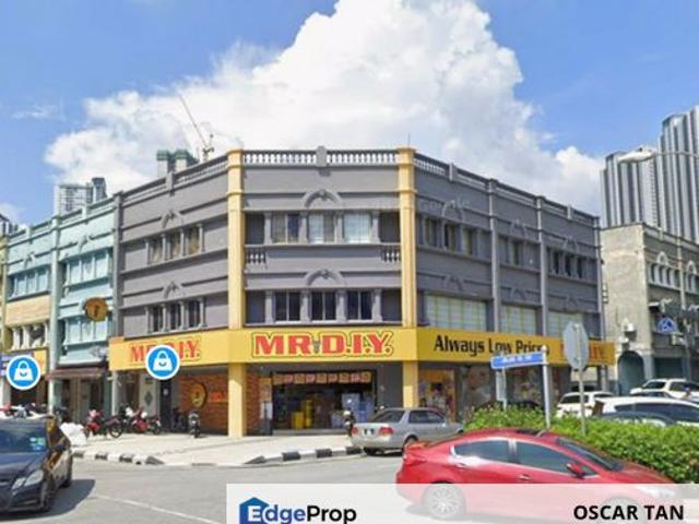 Shop for rent in Country Heights Damansara, Kuala Lumpur