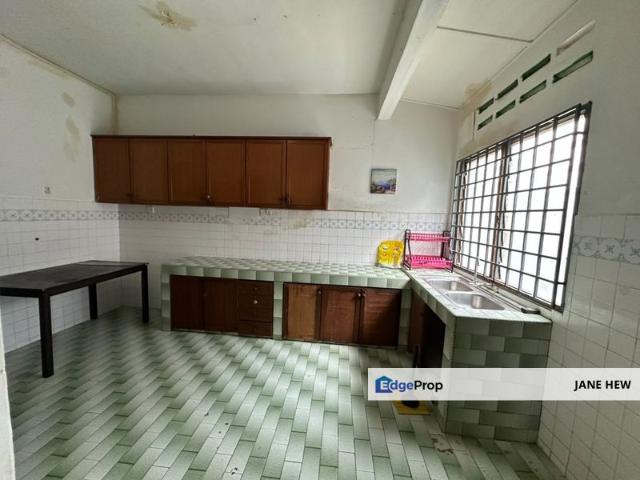 House for sale in Country Heights Damansara, Kuala Lumpur