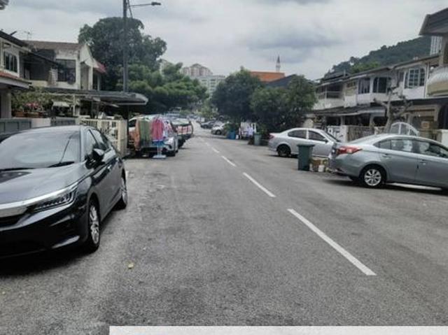 House for sale in Country Heights Damansara, Kuala Lumpur