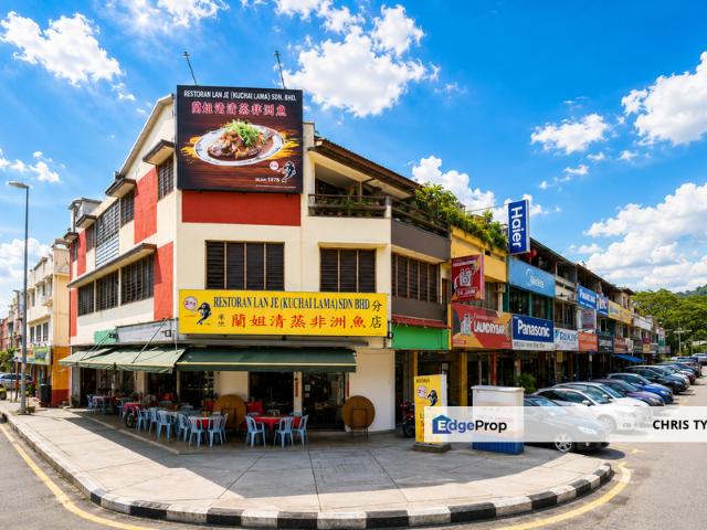 Shop for rent in Country Heights Damansara, Kuala Lumpur