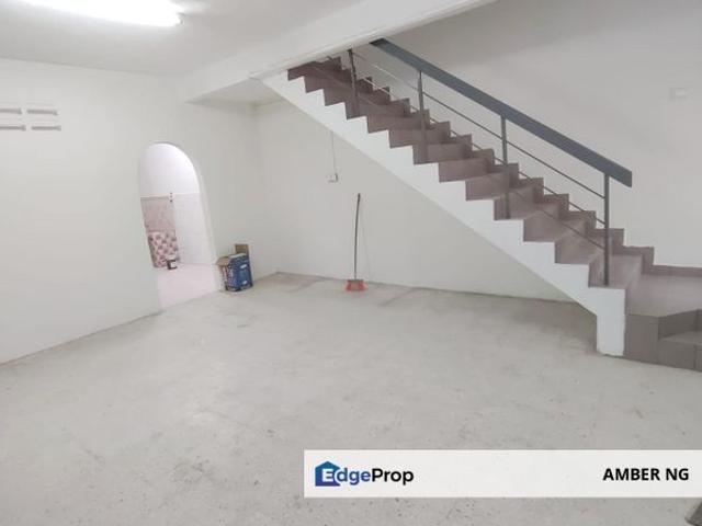 House for sale in Country Heights Damansara, Kuala Lumpur