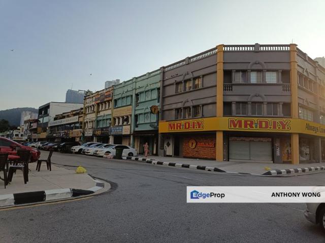 Shop for rent in Country Heights Damansara, Kuala Lumpur
