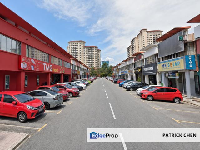 Shop for rent in Country Heights Damansara, Kuala Lumpur