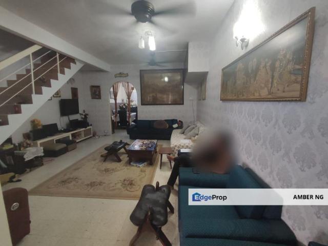 House for sale in Country Heights Damansara, Kuala Lumpur