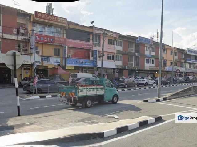 House for rent in Kajang, Langat