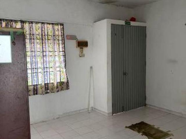 Apartment for sale in Mukim 13, Georgetown