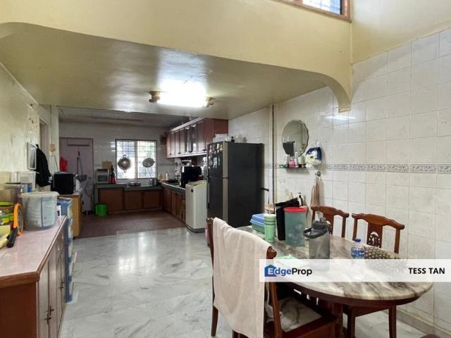 House for sale in Country Heights Damansara, Kuala Lumpur