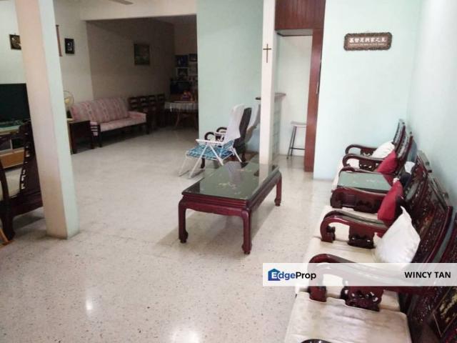 House for sale in Country Heights Damansara, Kuala Lumpur