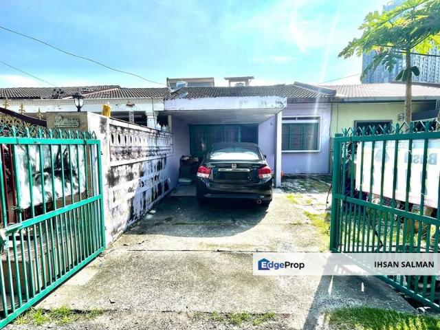 House for sale in Country Heights Damansara, Kuala Lumpur