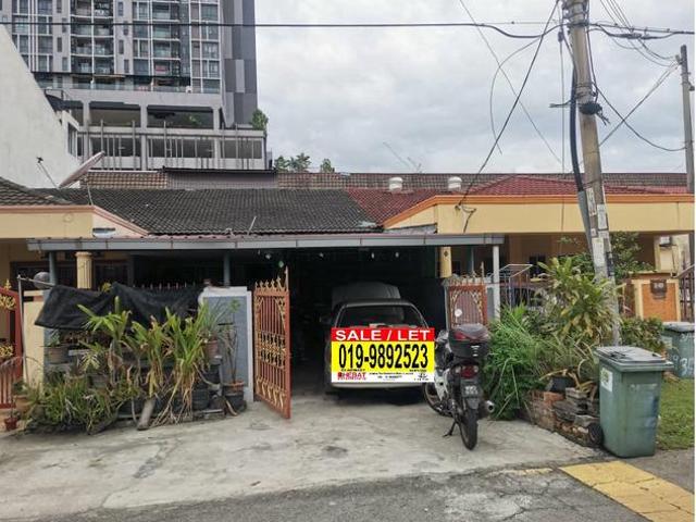 Terraced House for sale in Country Heights Damansara, Kuala Lumpur