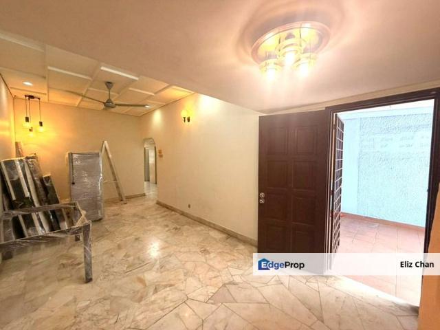 House for sale in Country Heights Damansara, Kuala Lumpur