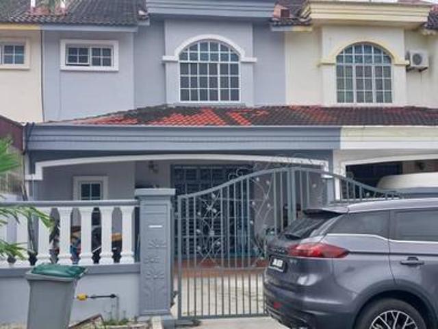 Terraced House for sale in Pekan Nanas, Johor