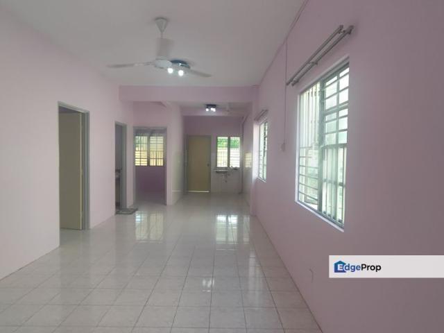 House for sale in Petaling, Subang Jaya