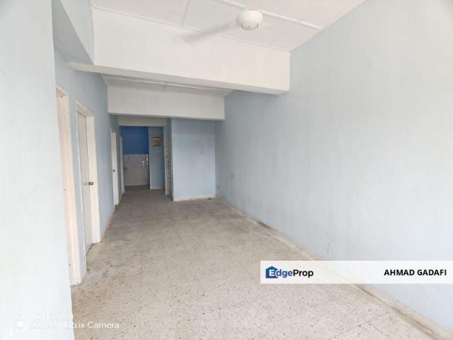 Flat for sale in Petaling, Subang Jaya
