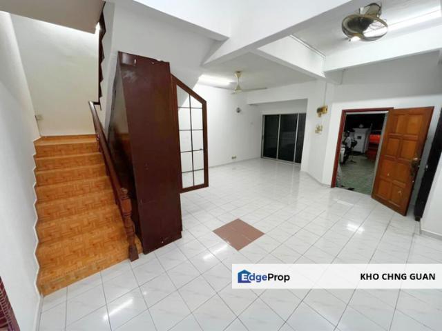 House for sale in Petaling, Subang Jaya