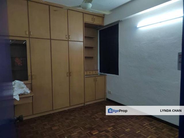 Flat for sale in Mukim 18, Georgetown