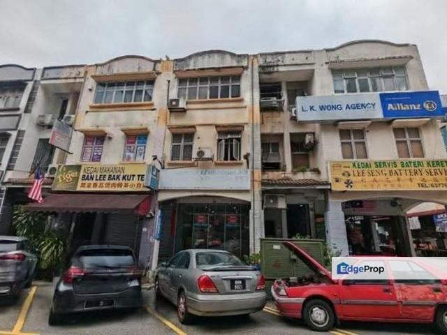 Shop for sale in Country Heights Damansara, Kuala Lumpur
