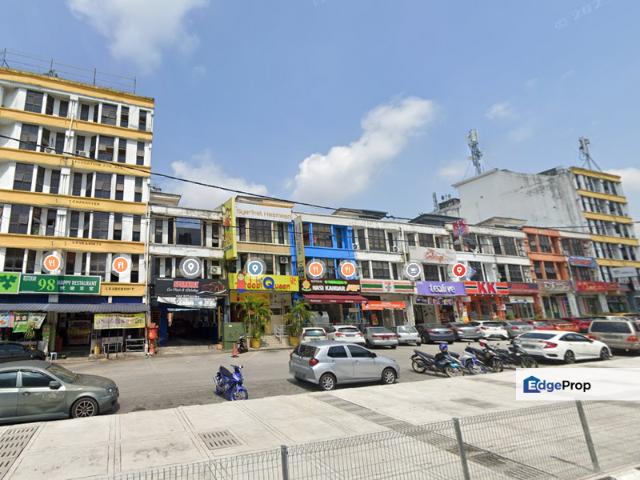 Shop for rent in Country Heights Damansara, Kuala Lumpur