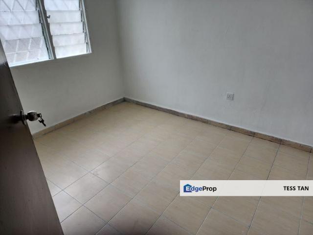 House for sale in Country Heights Damansara, Kuala Lumpur