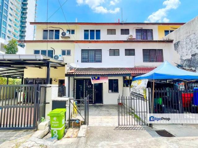 House for sale in Country Heights Damansara, Kuala Lumpur
