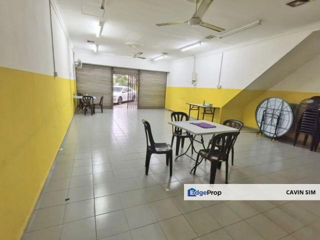 Shop for rent in Bukit Ledang, Johor