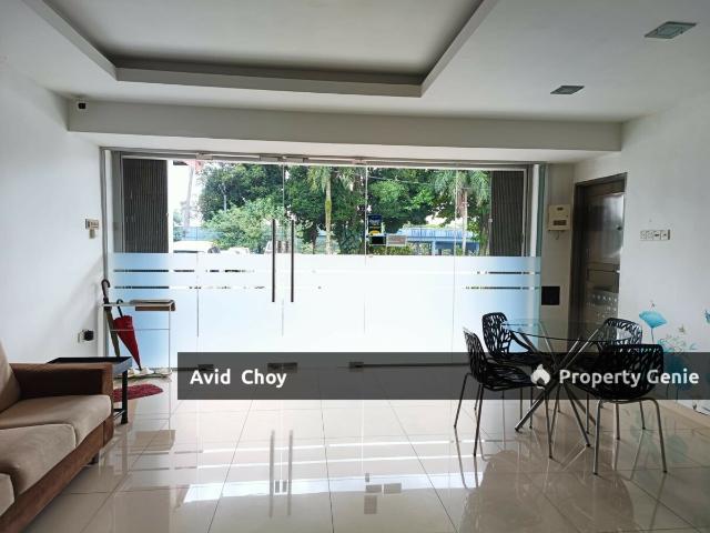 Shop for rent in Bukit Ledang, Johor
