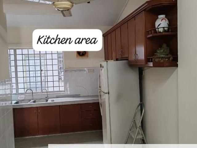 House for sale in Petaling, Damansara Damai