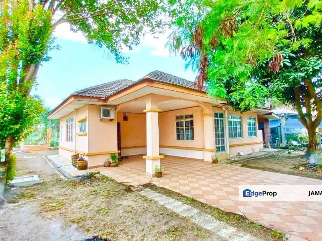 House for sale in Tanjong Sepat, Selangor