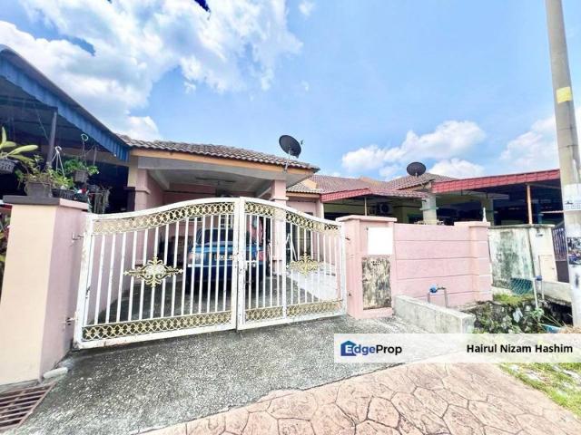 House for sale in Kajang, Langat