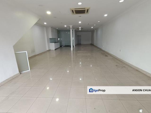 Shop for rent in Bukit Ledang, Johor