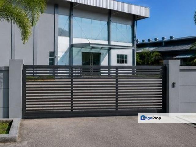 Warehouse for sale in Malaka