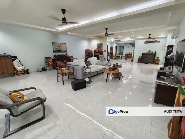House for sale in Taman Tiram Baru, Ulu Tiram