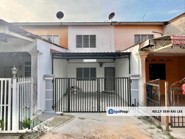 House for sale in Muar, Johor